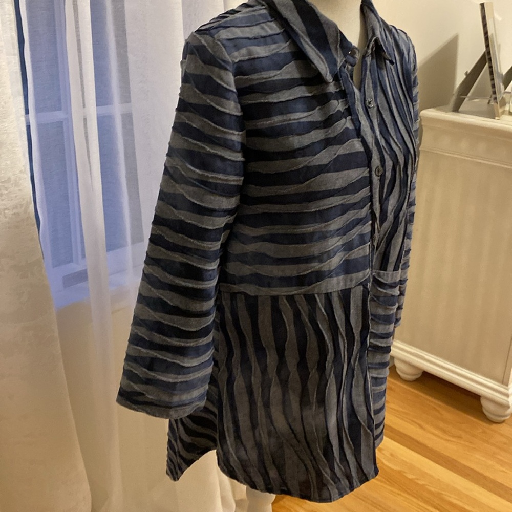 Beautiful Tunic - image 4